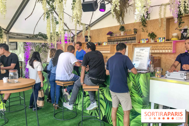 La Guinguette Sohso face à la Tour Eiffel