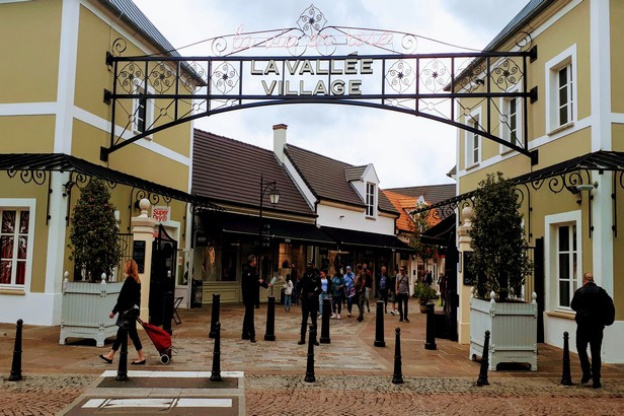 La Vallée Village : l'Outlet à ciel ouvert (77)