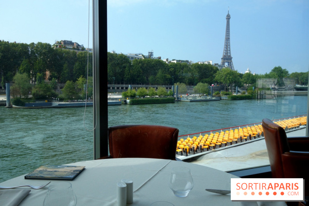 Brunch et croisière offerte sur La Seine avec les Bateaux Mouches
