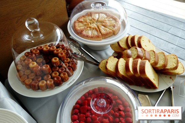 Brunch et croisière offerte sur La Seine avec les Bateaux Mouches