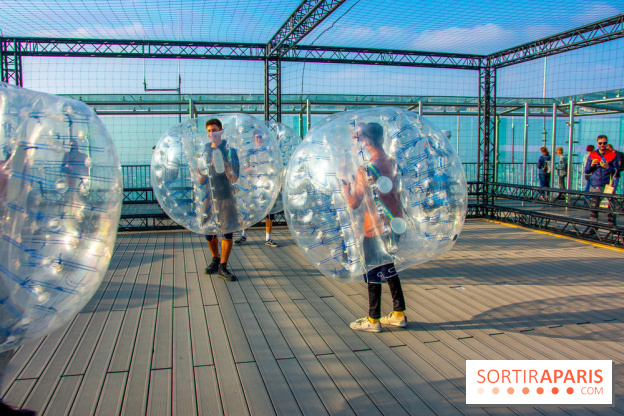 Animation de Bubble Foot sur la Tour Montparnasse
