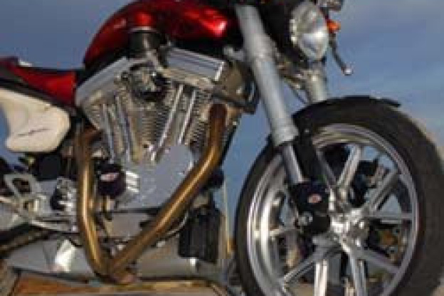 Les motos également bien représentées au Salon Paris Tuning Show