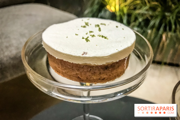 Tea-time Hotel Duo by Kevin Lacote