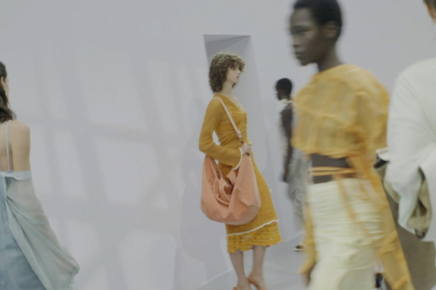 Paris Fashion Week : défilé Acne Studios FW 2024-2025