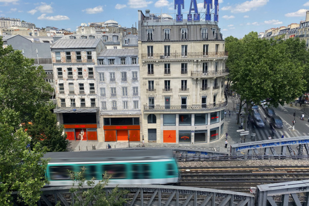 L'ex-TATI Barbès devient un concept store sportif et culturel, signé Jordan & Maison Château Rouge