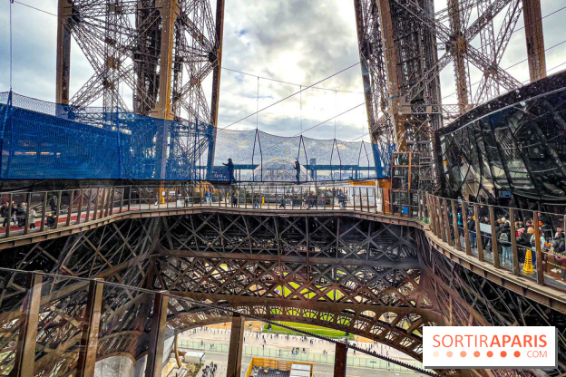 Le Vertige de la Tour : oserez-vous traverser le pont suspendu à 60 m du sol sur la tour Eiffel ?