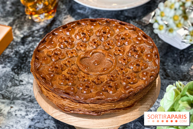 La Galette des Rois 2026 Louis Vuitton par Maxime Frédéric : la noisette sublimée par le Monogram