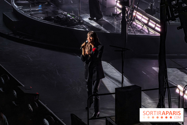 Clara Luciani en concert à l'Accor Arena de Paris en février 2026