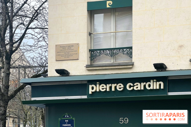 Paris a dévoilé une plaque commémorative en hommage au couturier Pierre Cardin