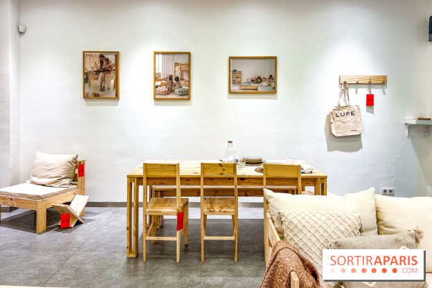 Une exposition insolite et gratuite dédiée aux meubles moches, dans une galerie d'art parisienne