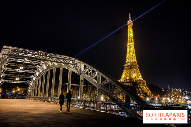 Visuel Paris Tour Eiffel pont nuit