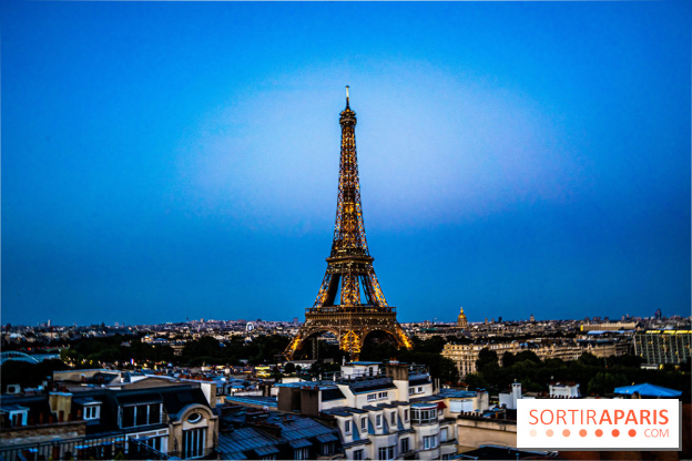 Visuel ParisTour Eiffel soir nuit
