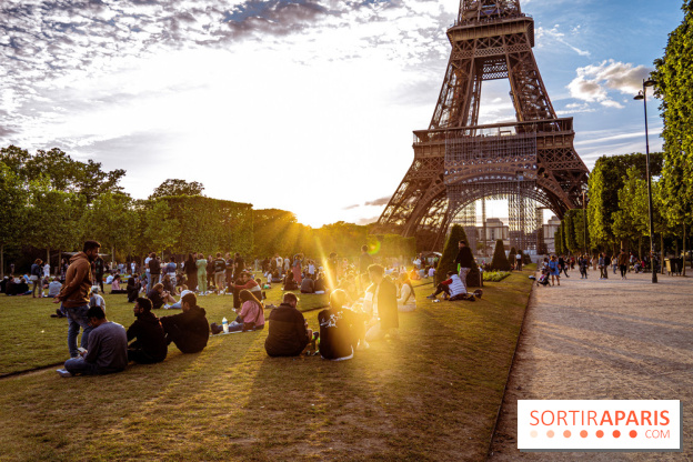 Visuel Paris Champs de Mars Tour Eiffel