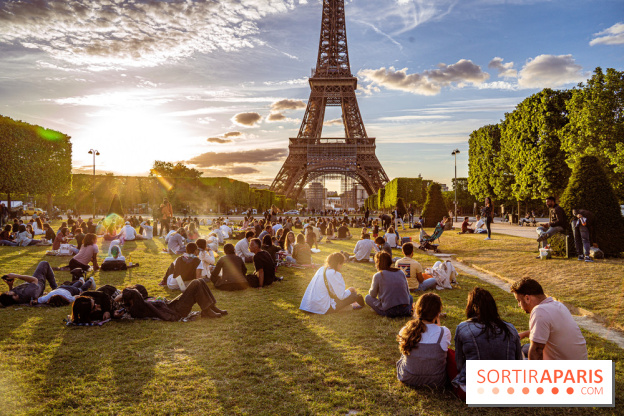 Visuel Paris Champs de Mars Tour Eiffel