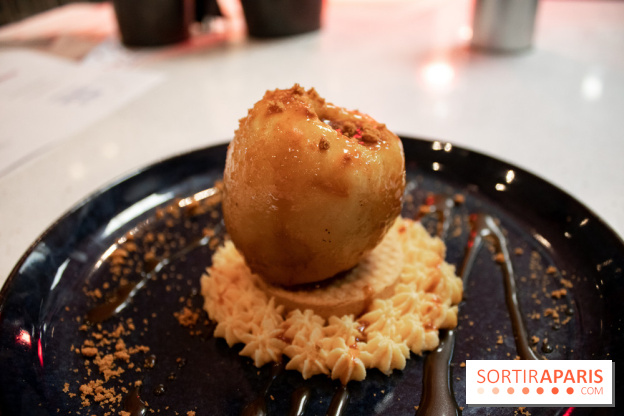 Halle Quatre : Pomme of thrones