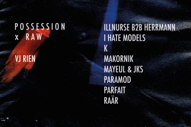 Possession x RAW au Dehors Brut