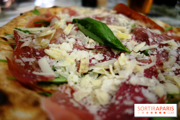 Caterina à la Grande Epiceire Rive Droite, les photos