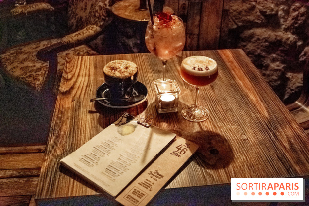 The 46 Bar, un coffee-shop et bar à cocktails à Paris