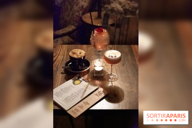 The 46 Bar, un coffee-shop et bar à cocktails à Paris