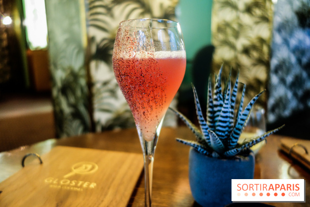 Gloster Bar, les photos