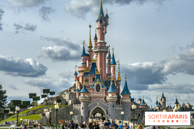 Visuels Disneyland Paris - château belle au bois dormant