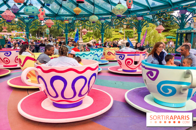 Visuels Disneyland Paris Mad Hatter's Tea Cups