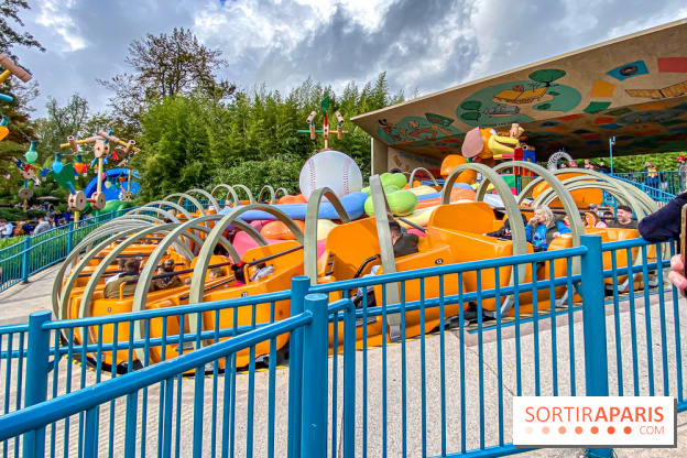 Visuels Disneyland Paris - Slinky Dog Zigzag Spin