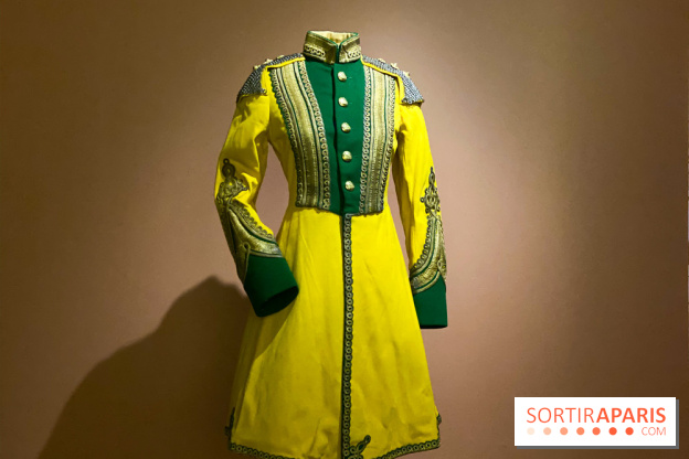 Album Photo : Yeshwant Rao Holkar II, Moderne Maharadjah au Musée des Arts Décoratifs