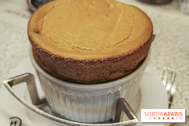 soufflé au chocolat Ducasse