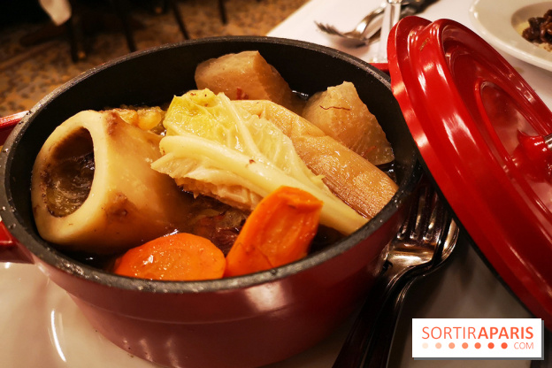 Batifol - Restaurant Paris 10 - Traditionnel pot au feu à l’os à moelle