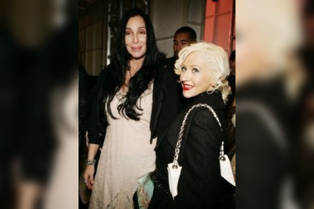 Cher et Christina Aguilera dans Burlesque