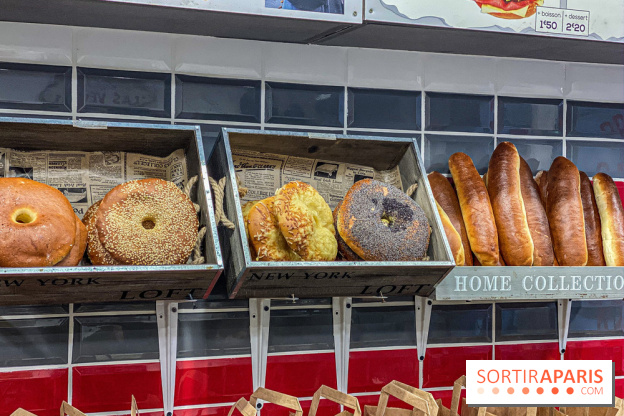 Noo York Hot Dog Bagel