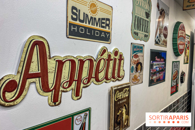 Noo York Hot Dog Bagel