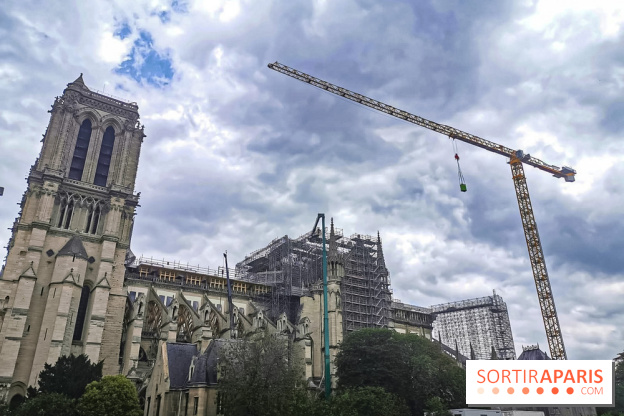 Notre Dame, démontage de l'échafaudage endommagé 