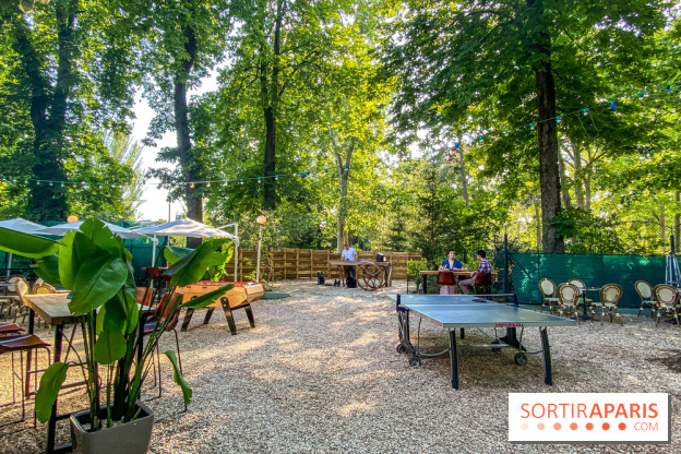 Le Jardin Bohème au Chalet du Lac, la terrasse estivale