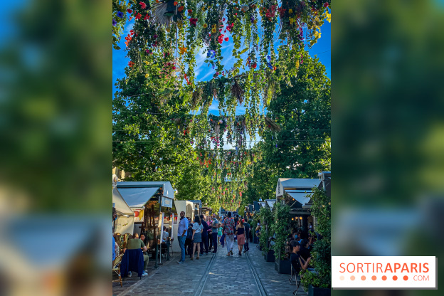 Le ciel de fleurs à Bercy Village