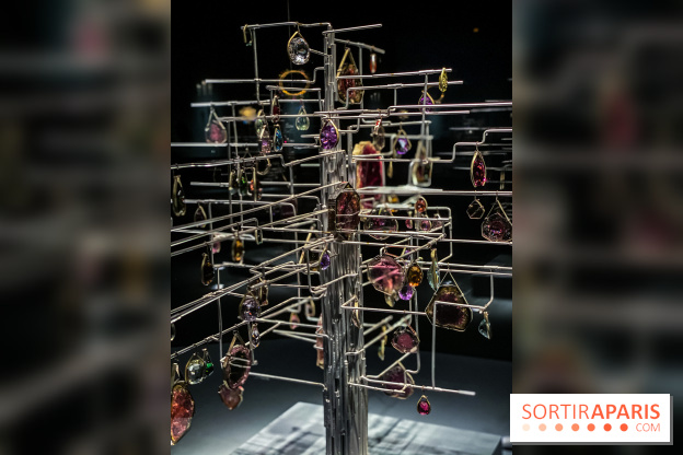 Photos Exposition Pierres Précieuses, du minéraux aux bijoux avec le Joaillier Van Cleef & Arpel