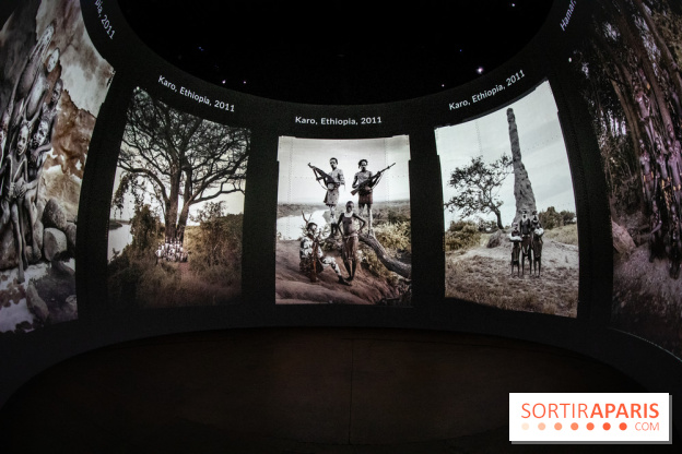 Photos : Exposition immersive Jimmy Nelson : The last sentinels à l’Atelier des Lumières 