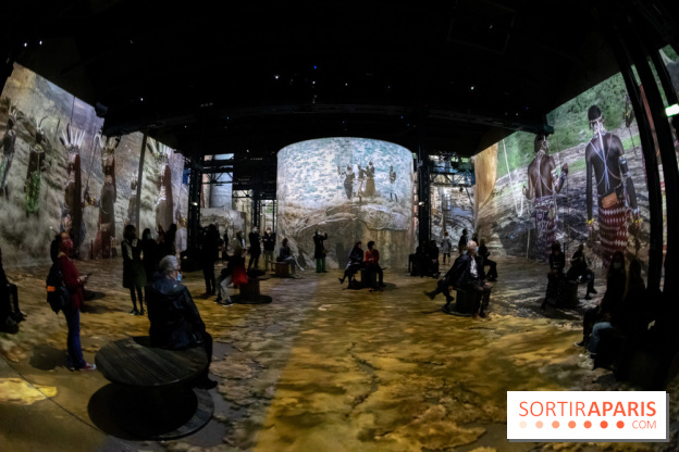 Photos : Exposition immersive Jimmy Nelson : The last sentinels à l’Atelier des Lumières 