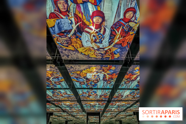 Photos : Exposition immersive Jimmy Nelson : The last sentinels à l’Atelier des Lumières 