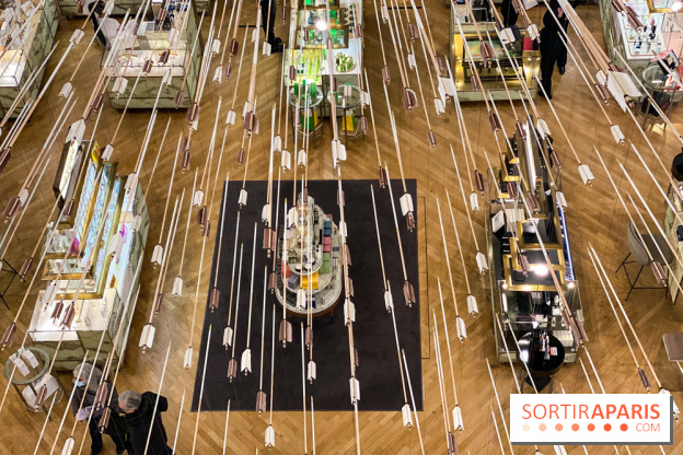 L'Amazone érogène, installation de Prune Nourry au Bon Marché Rive Gauche