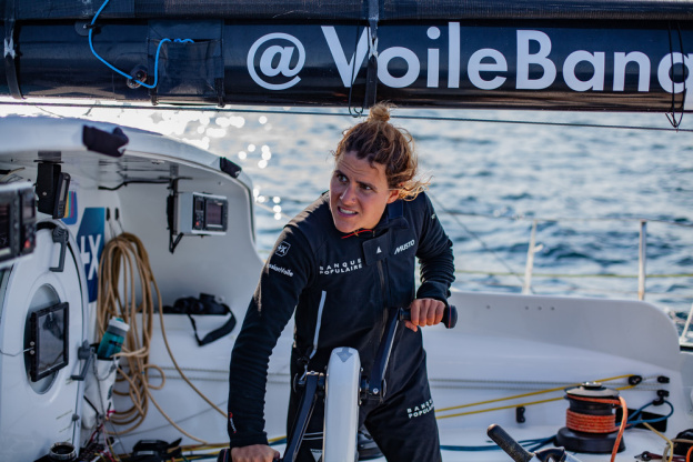 Clarisse Crémer, navigatrice de Banque Populaire X, les photos