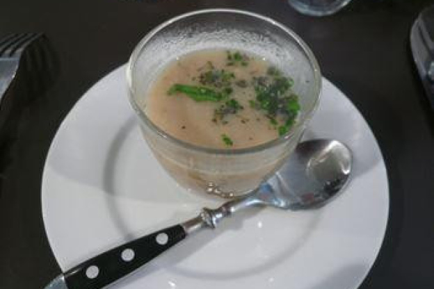 Eh oui !!!, restaurant - salon de thé à Paris