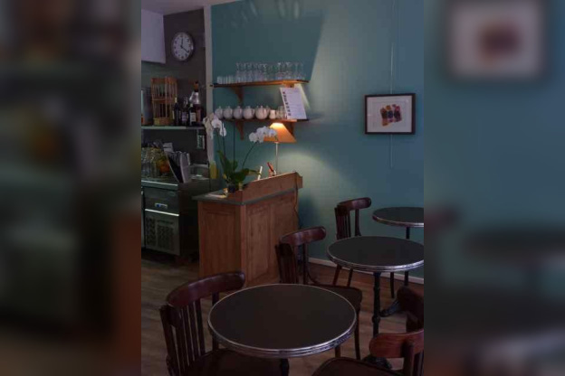 Eh oui !!!, restaurant - salon de thé à Paris