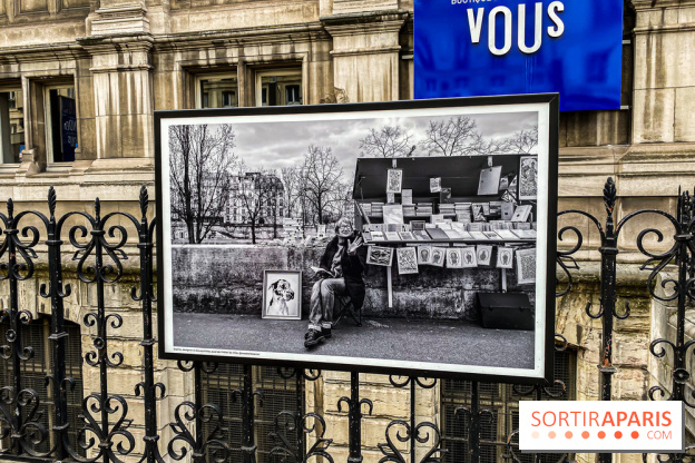Parisiennes, l'exposition photos de Nikos Aliagas sur les grilles de l'Hôtel de Ville