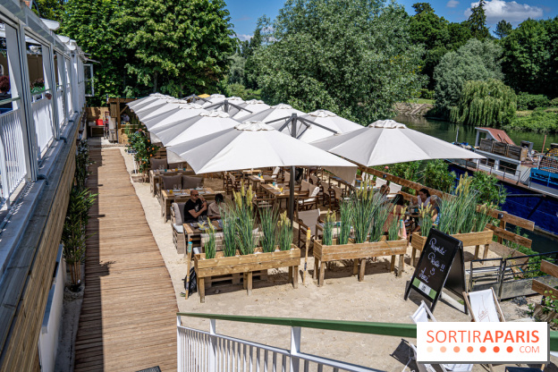 La plage et le brunch EffetMer de la Maison Louveciennes 