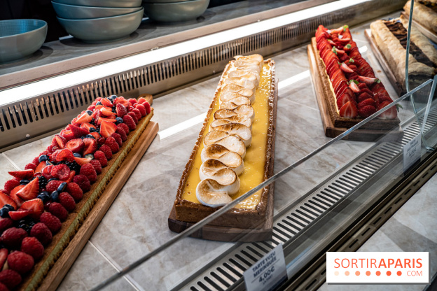 La Samaritaine se dévoile, Ernest