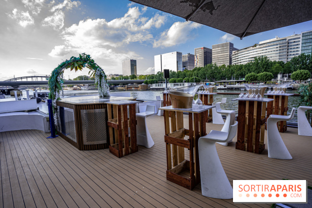 Solarium, la péniche au pied de la Cité de la Mode et du Design