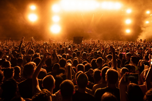 Concerts gratuits sur les champs Élysées