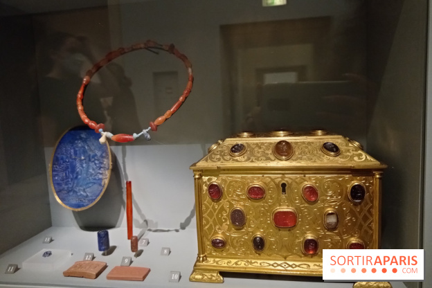 Venus d'ailleurs, matériaux et objets voyageurs